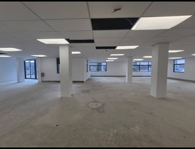 814M² OFFICE TO LET IN SANDTON CENTRAL